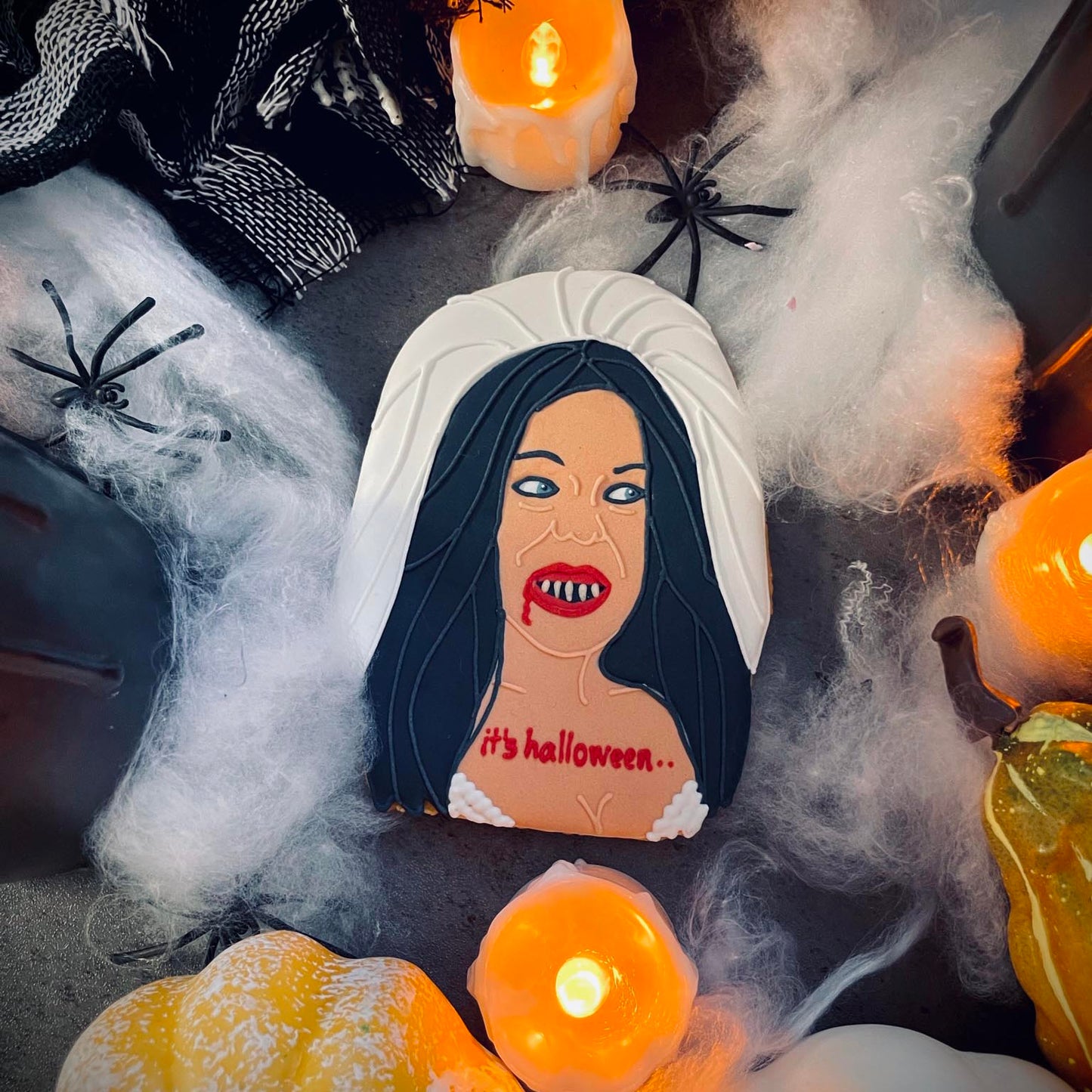 Hallow-mean Letterbox Cookie