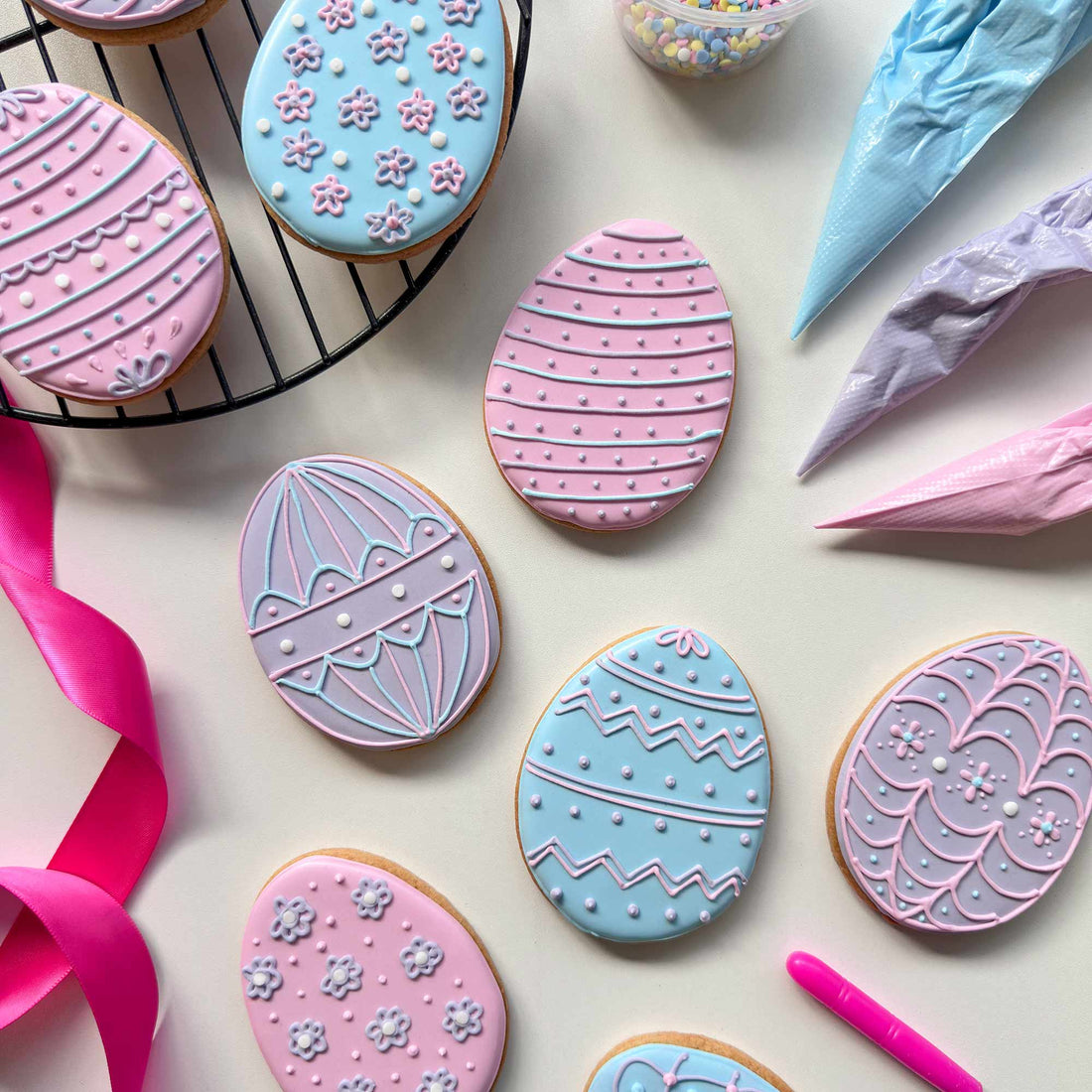 How to decorate your Easter Eggs!