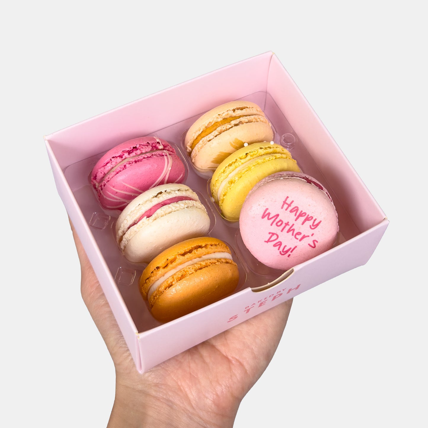 Best Mum Mother's Day Cookies & Macarons Hamper